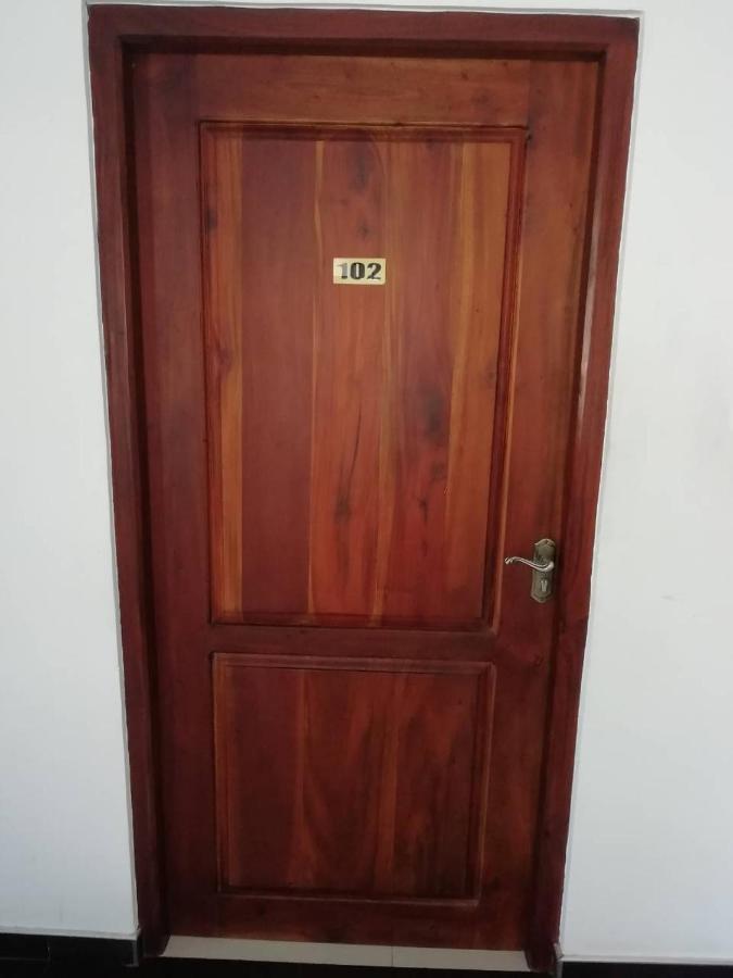 Reshani Guest House 尼甘布 外观 照片